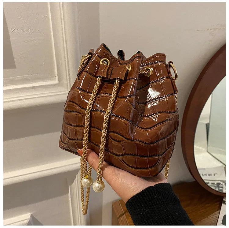 Stone-Patterned Lacquer Portable Bucket Bag
