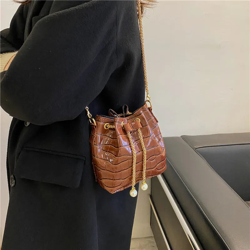 Stone-Patterned Lacquer Portable Bucket Bag