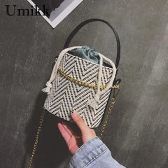 Woven Straw Bucket Handbag Wood Handle Beach Tote Bag