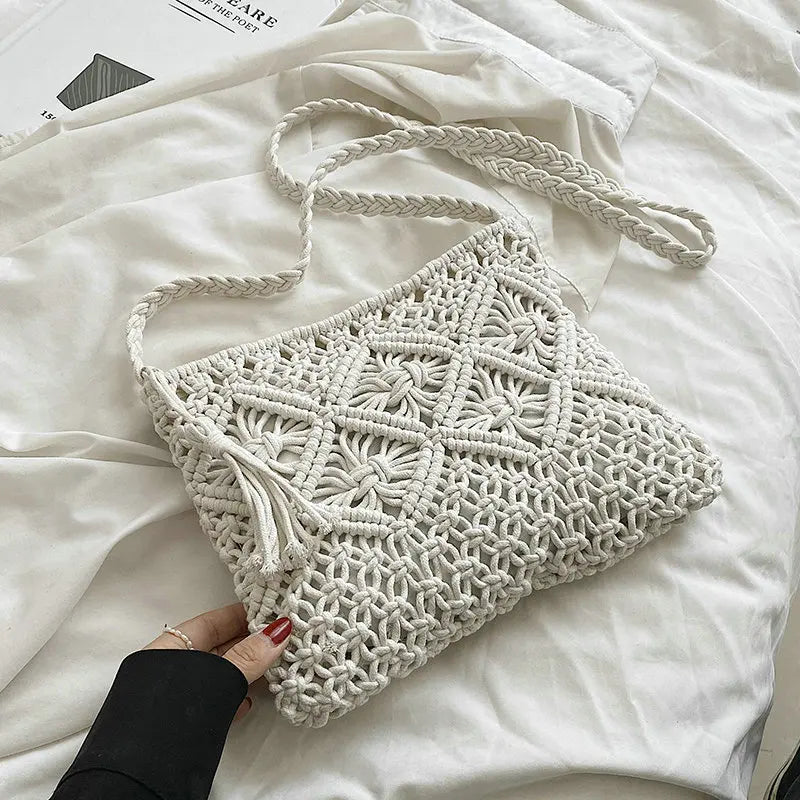 Straw Woven Cloud Bags For Women Summer Handbags Shoulder Bag