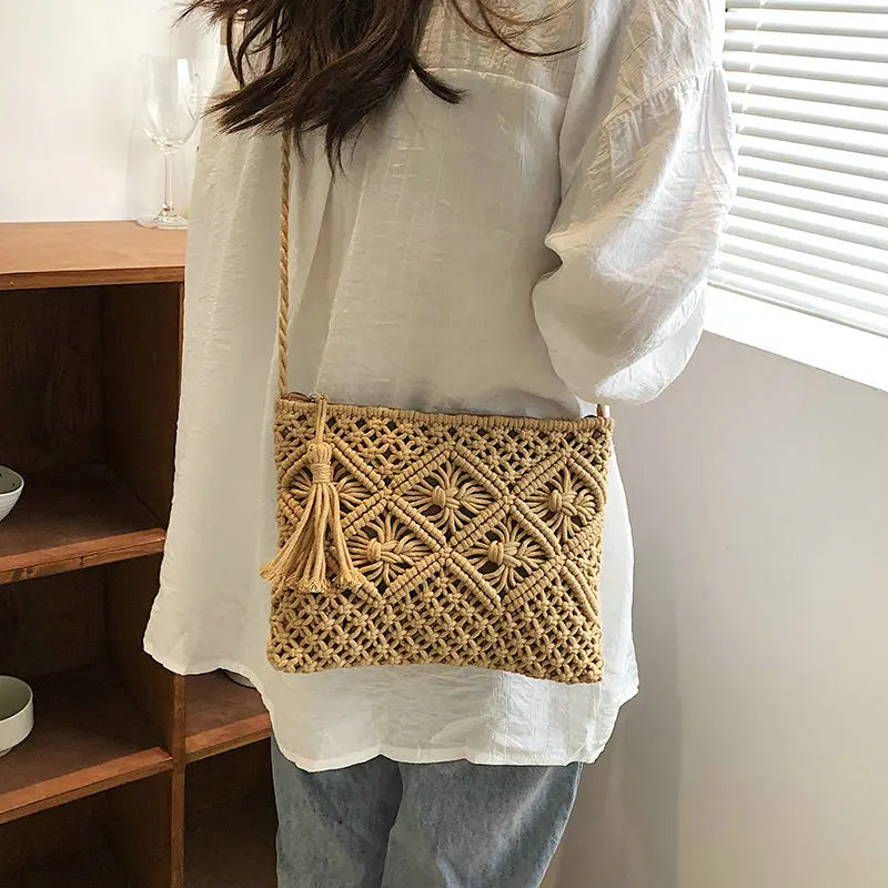 Straw Woven Cloud Bags For Women Summer Handbags Shoulder Bag
