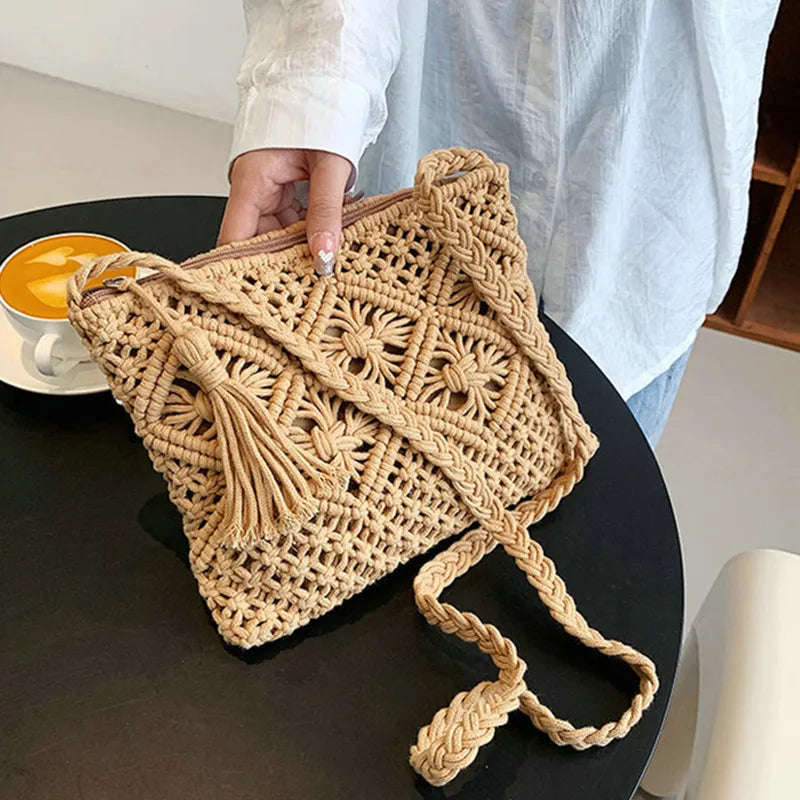 Straw Woven Cloud Bags For Women Summer Handbags Shoulder Bag