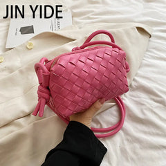 Diamond Lattice Knitted PU Leather Shoulder Bag For Women