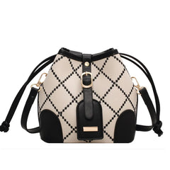 Summer Rhombus Embroidery Thread Messenger Bag