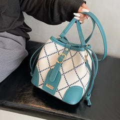 Summer Rhombus Embroidery Thread Messenger Bag