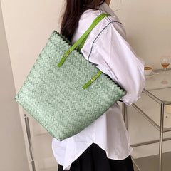 Summer Beach Hand-Woven Straw Shoulder Bag