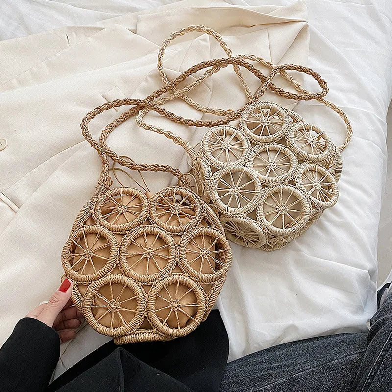 Women Straw Shoulder Bag Round Hollow Crossbody Travel Handbag Holiday Straw Bag