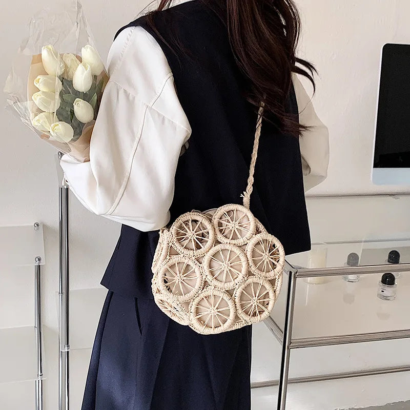 Women Straw Shoulder Bag Round Hollow Crossbody Travel Handbag Holiday Straw Bag