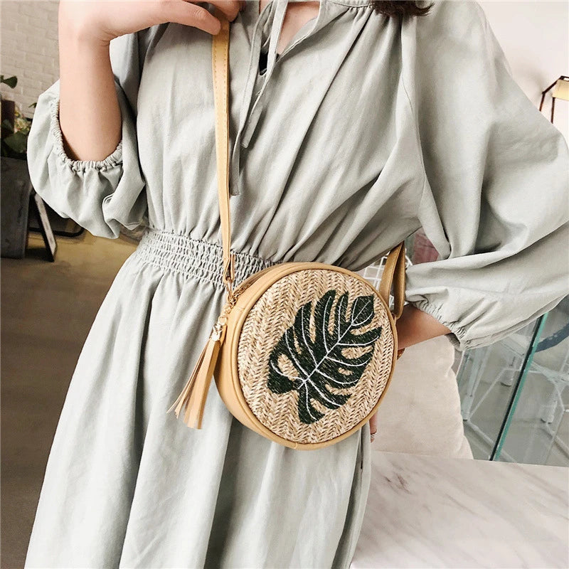 Summer Women's Straw Shoulder Bag Embroidered Crossbody Bag