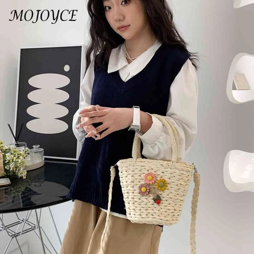 Woven Flower Handbag for Weekend Vacation