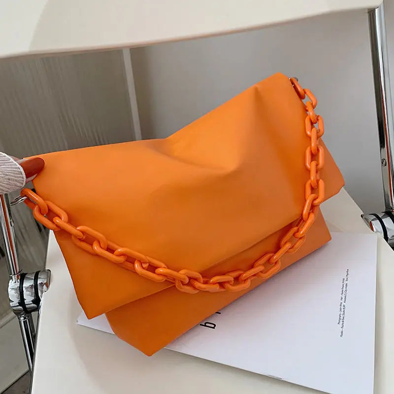 Summer Women Large-capacity Tote Bags Ladies Style Acrylic Chain Handbag