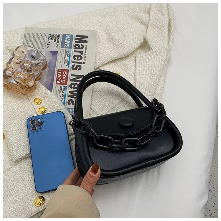 Girl's Shoulder Bag with Contrast Stitching Acrylic Thick Chain Crossbody Bag