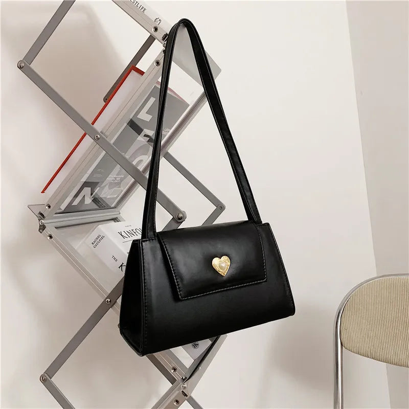 Retro Square Shoulder Bag Metal Heart Shape Women Handbags