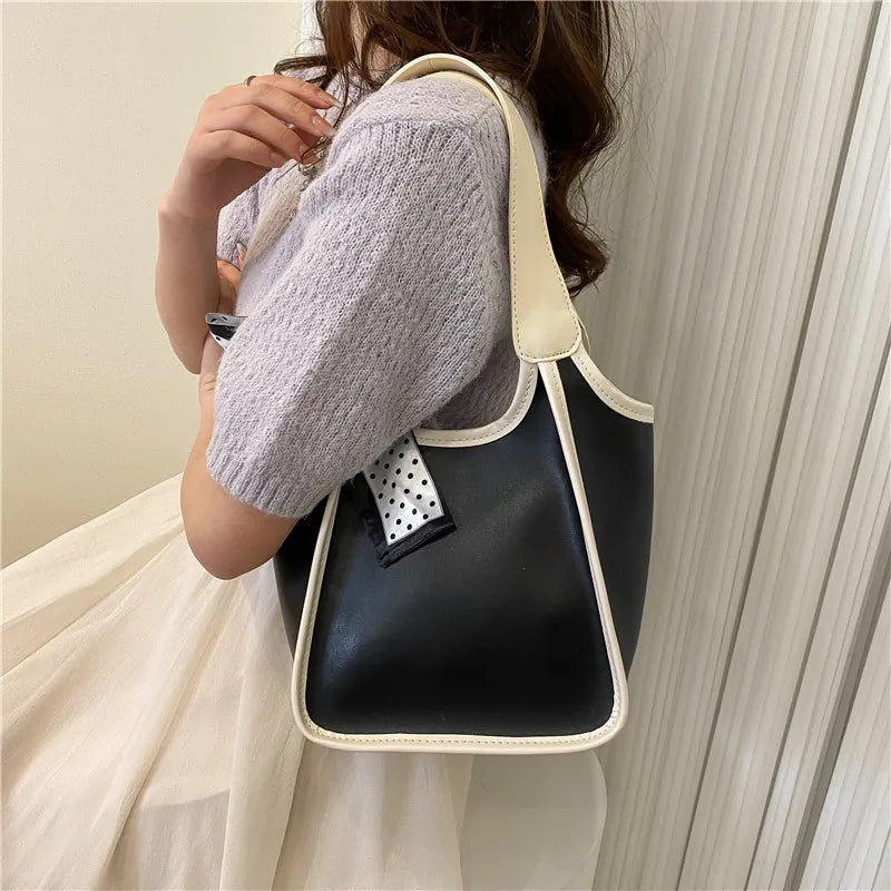 Retro Bucket Bag Women's Large Shoulder Bag Spring Capacity