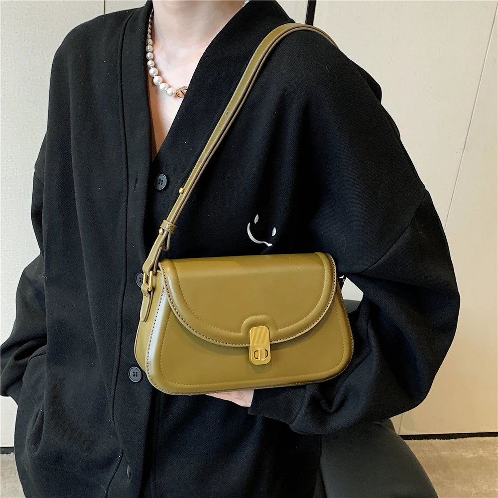 Retro Saddle Small Armpit Shoulder Bag Women Winter Twist Lock Flap Crossbody La
