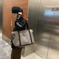 Waterproof Travel Tote Bag for Women - Large Capacity Duffle Handbag E351