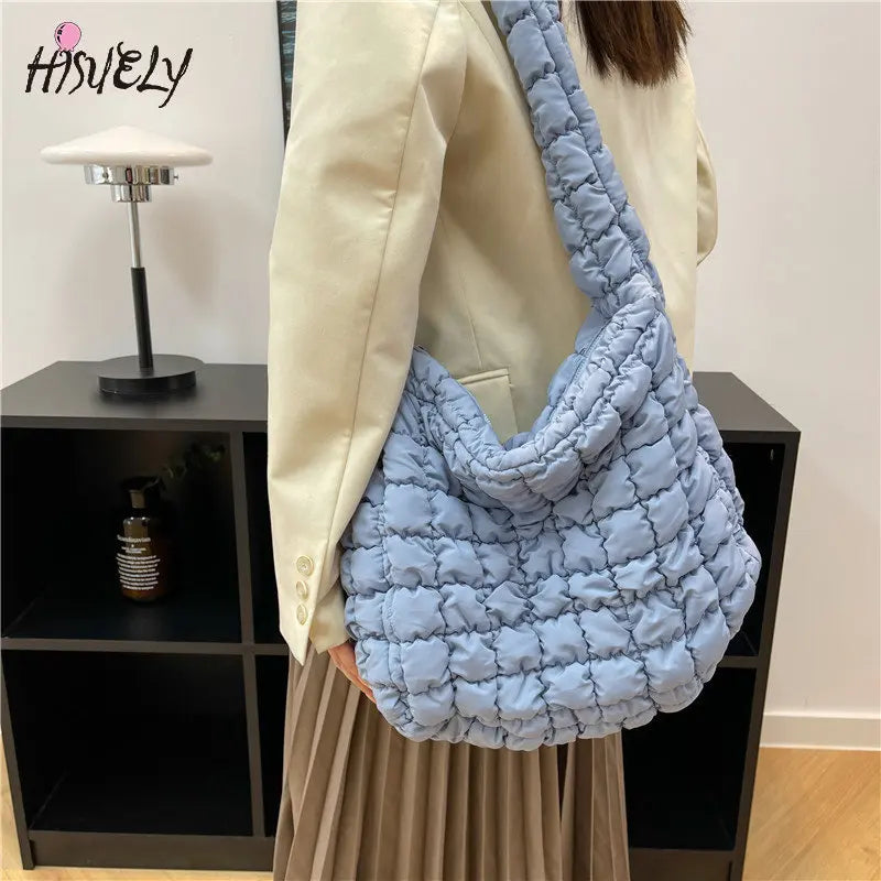 Quilted Shoulder Bag for Women Large Capacity Crossbody Handbag