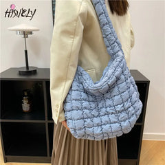 Quilted Shoulder Bag for Women Large Capacity Crossbody Handbag