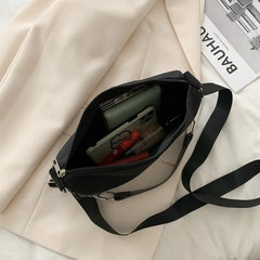 Shoulder Bag Women Nylon Armpit Bag Vintage Crossbody Bag