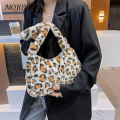 Winter Zipper Armpit Bag Fluffy Fur Underarm Bags for Women