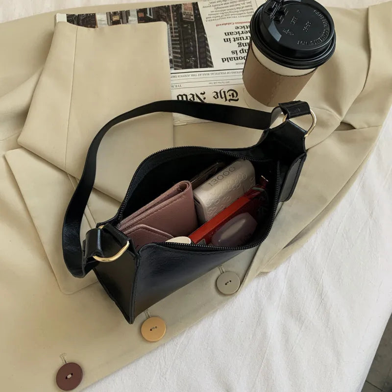 Underarm Shoulder Bags Women Zipper Vintage Half Moon Bag