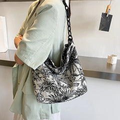 Vintage Embroidery Shoulder Messenger Bag Chain Large Capacity Handbag