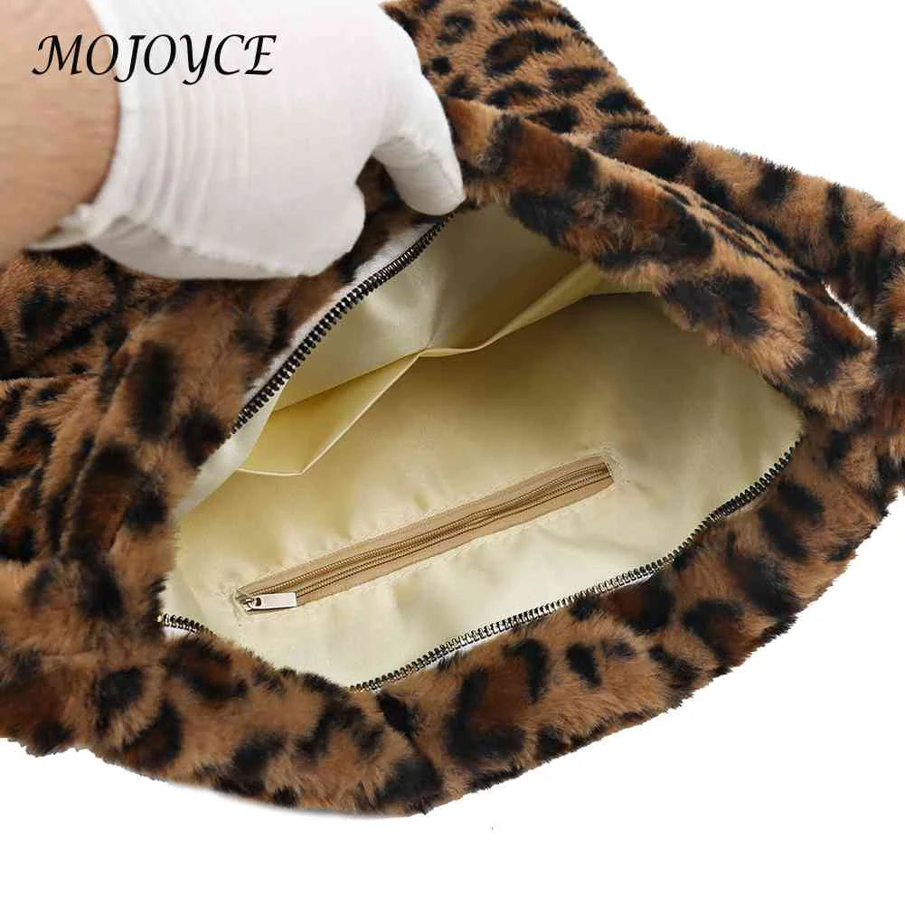 Vintage Crossbody Bags Large Capacity Love Print Leopard for Leisure Travel
