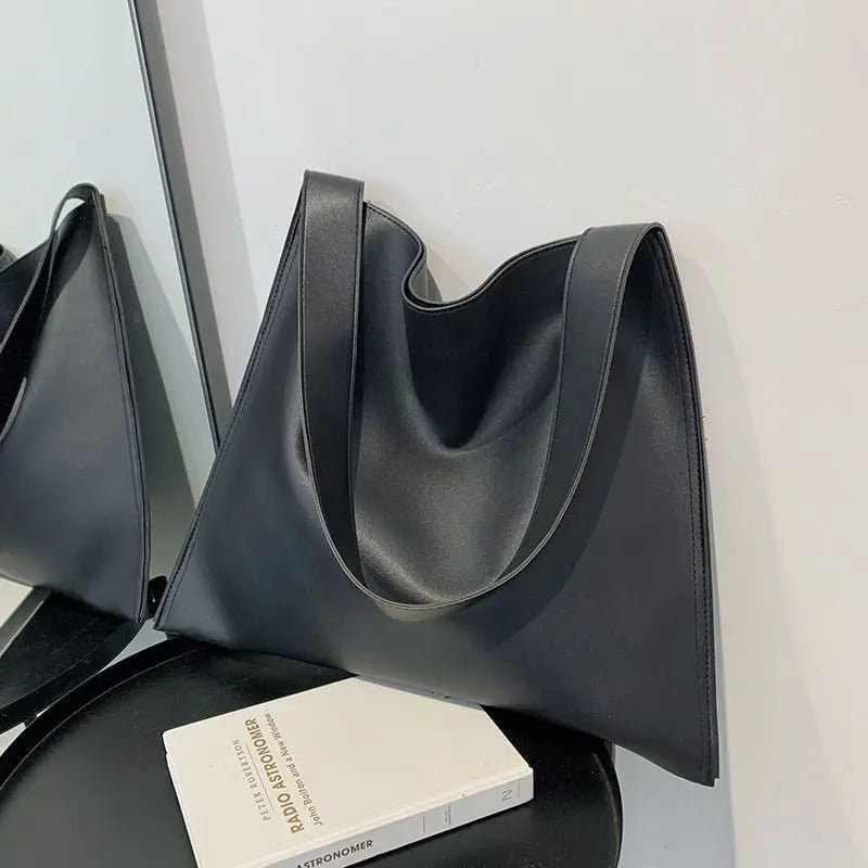 Vintage Ladies Shoulder Bags Large Capacity Handbags Women