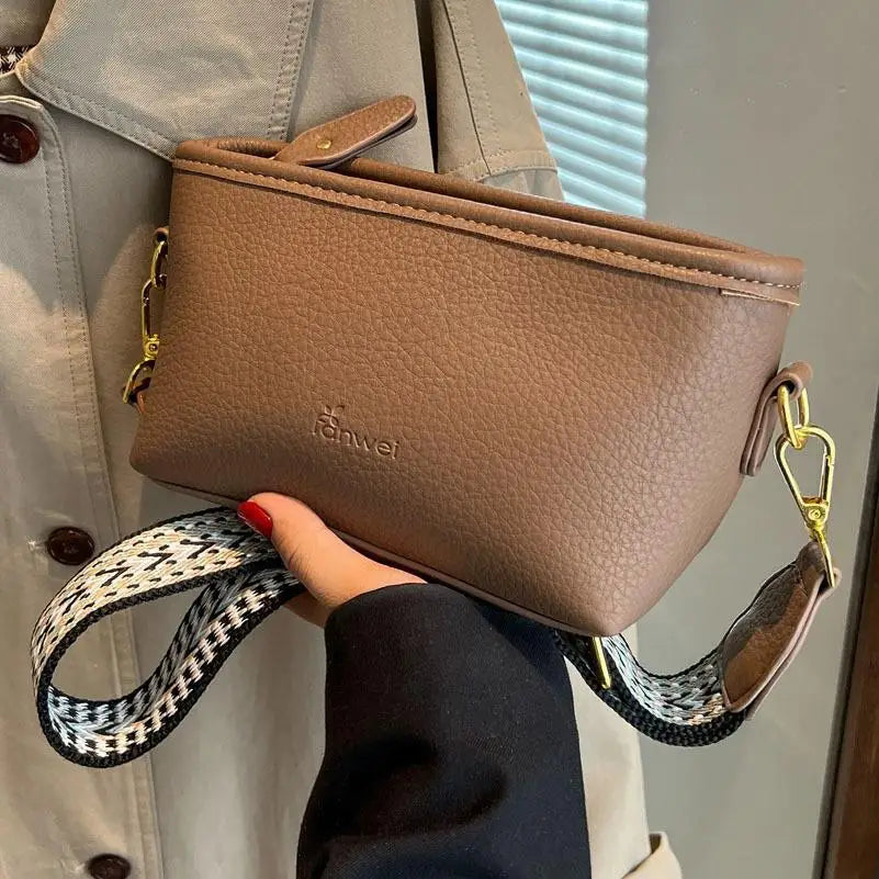 Vintage Wide Shoulder Belt Bag Wallet Autumn Square Bag