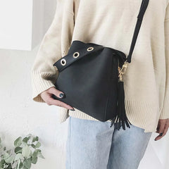Vintage Fringe Bucket Shoulder Bag Suede Messenger Crossbody Bag