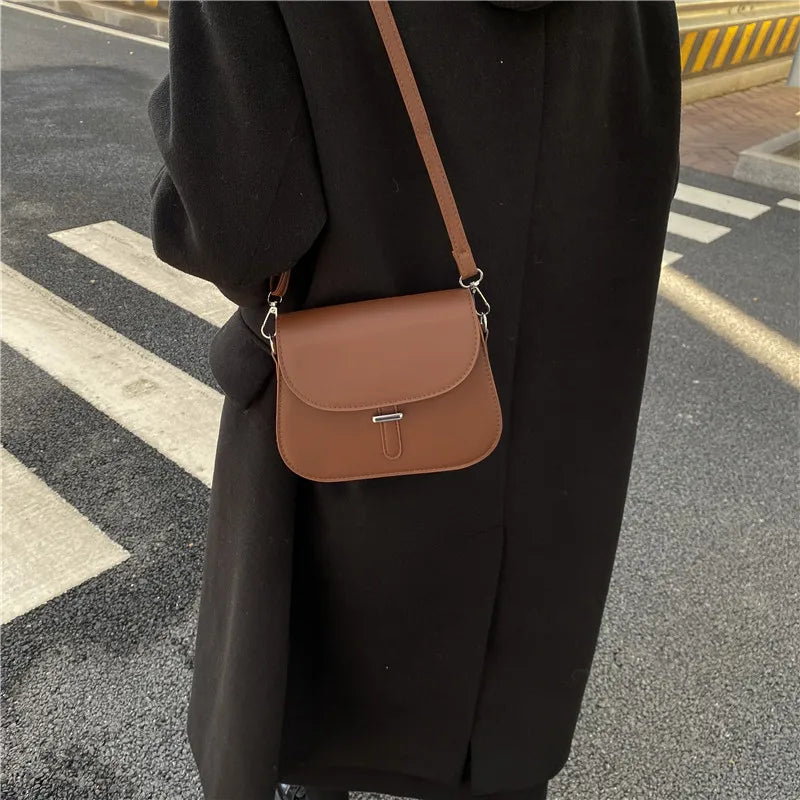 Vintage Flap Saddle Bag Women PU Leather Shoulder Messenger Crossbody