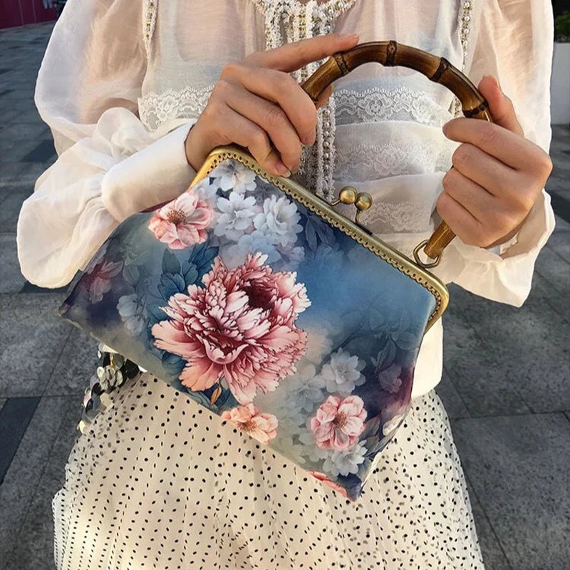 Vintage Flowers Bag Shell Lock Wood Hand Bags for Women