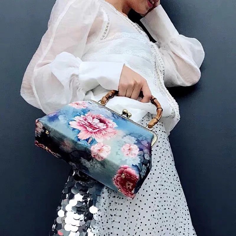 Vintage Flowers Bag Shell Lock Wood Hand Bags for Women