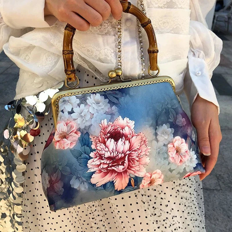 Vintage Flowers Bag Shell Lock Wood Hand Bags for Women