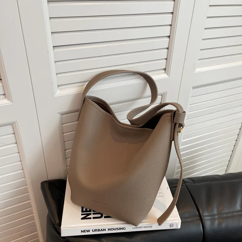 Vintage High Capacity Tote Bucket Bag PU Leather Shoulder Bag for Women Handbags