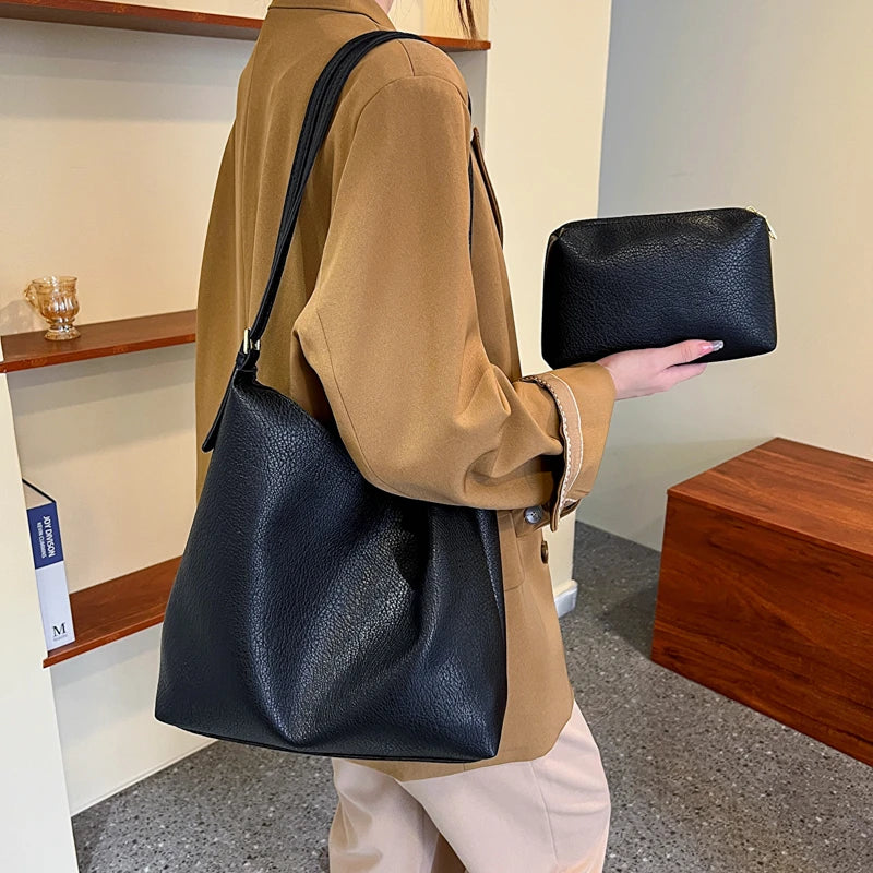Vintage Large Leather Shoulder Bags for Women - High Capacity Bucket Handbags