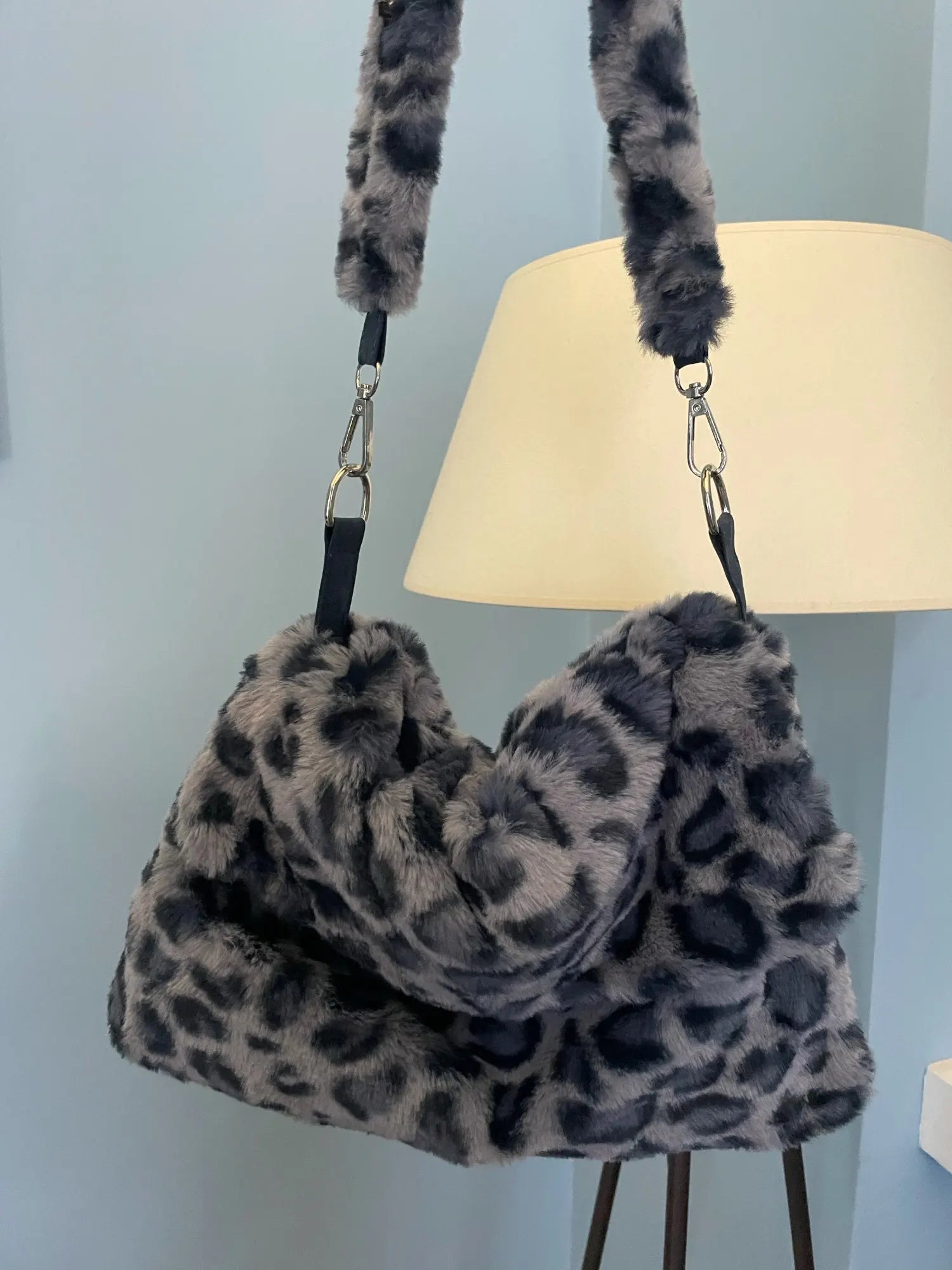 Vintage Leopard Pattern Girls Purse Handbags Soft Plush Furry Women Messenger Ba