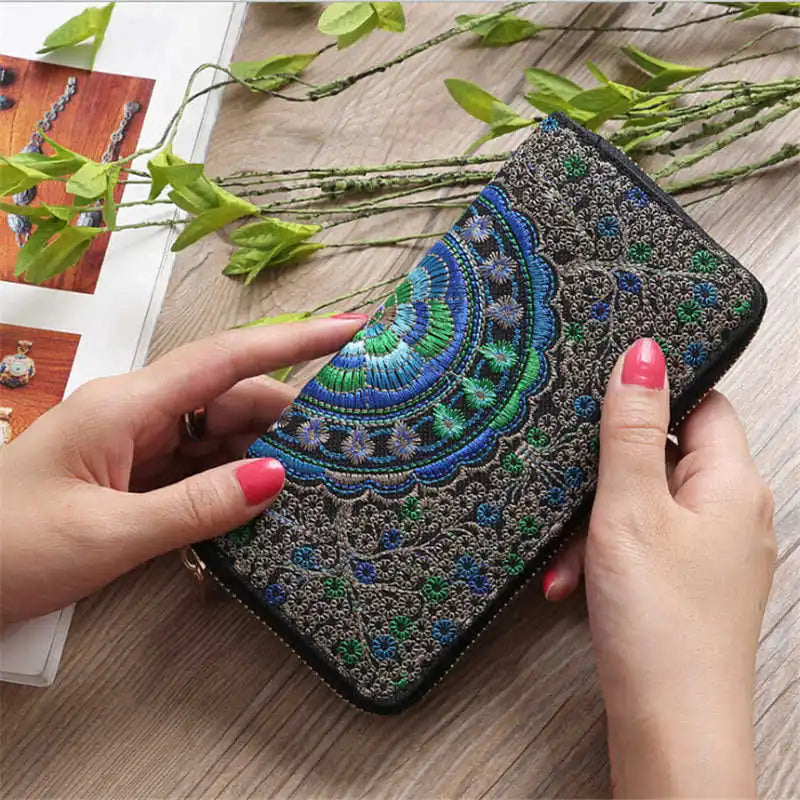 Vintage National Wind Oxford Embroidery Flowers Wallet Female Lady Wallet