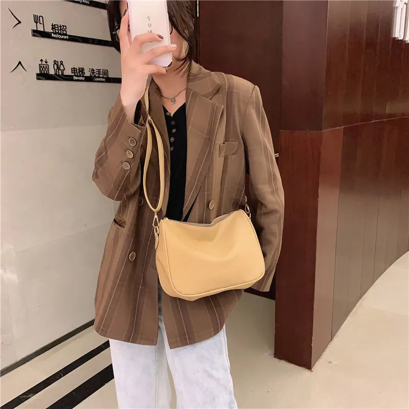 Vintage Women Shoulder Bag Solid Underarm Bags Leisure Ladies Crossbody Bags