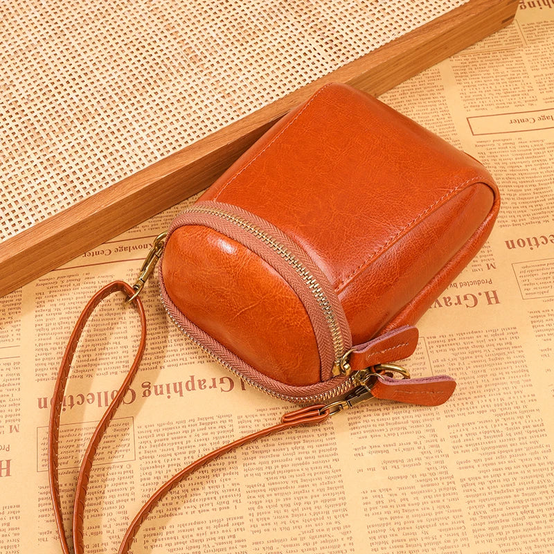 Vintage Oil Wax Leather Crossbody Bag for Women