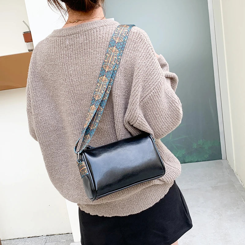 Vintage Leather Ladies Handbag Small Crossbody Bag