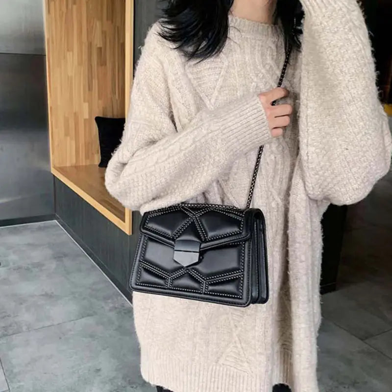 Vintage Rivet Chain Crossbody Bags for Women Handbags Ladies Shoulder Messenger