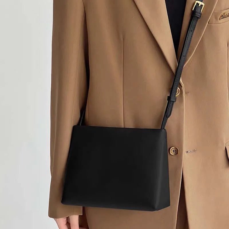 Vintage Shoulder Bags Women Texture Crossbody All-match PU Leather Underarm Bag