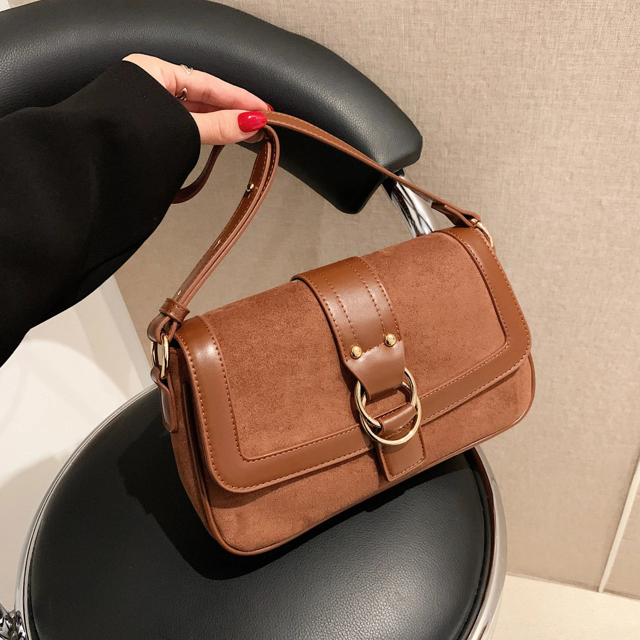 Vintage Shoulder Bags for Women Handbag Metal Buckle Casual Ladies