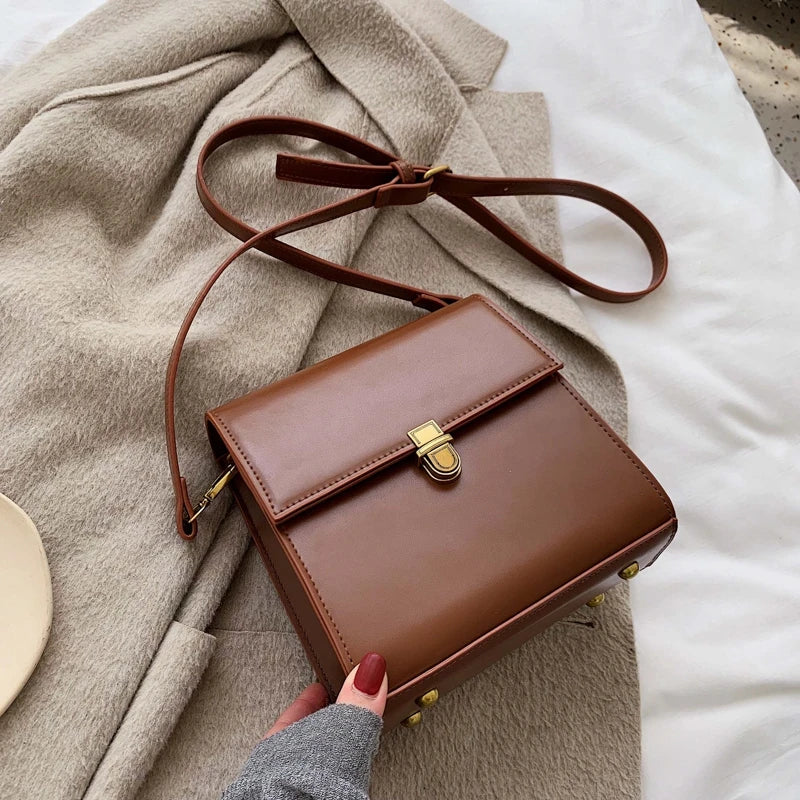Vintage Solid Leather Crossbody Bag for Women Shoulder Messenger Lady Handbags