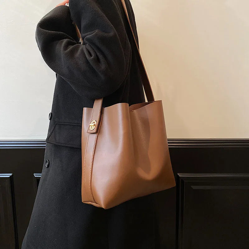 Vintage Leather Bucket Bag for Women Winter Soft Leather Shoulder Handbag