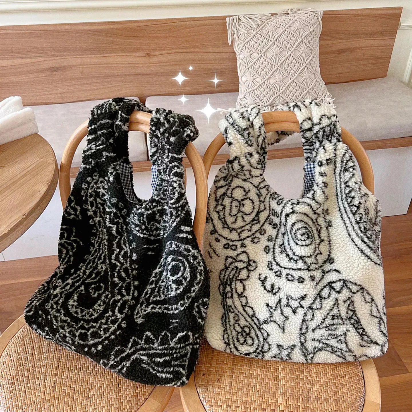 Vintage Style Plush Bag For Women Soft Faux Fur Handbags Lamb Hair Tote Bag