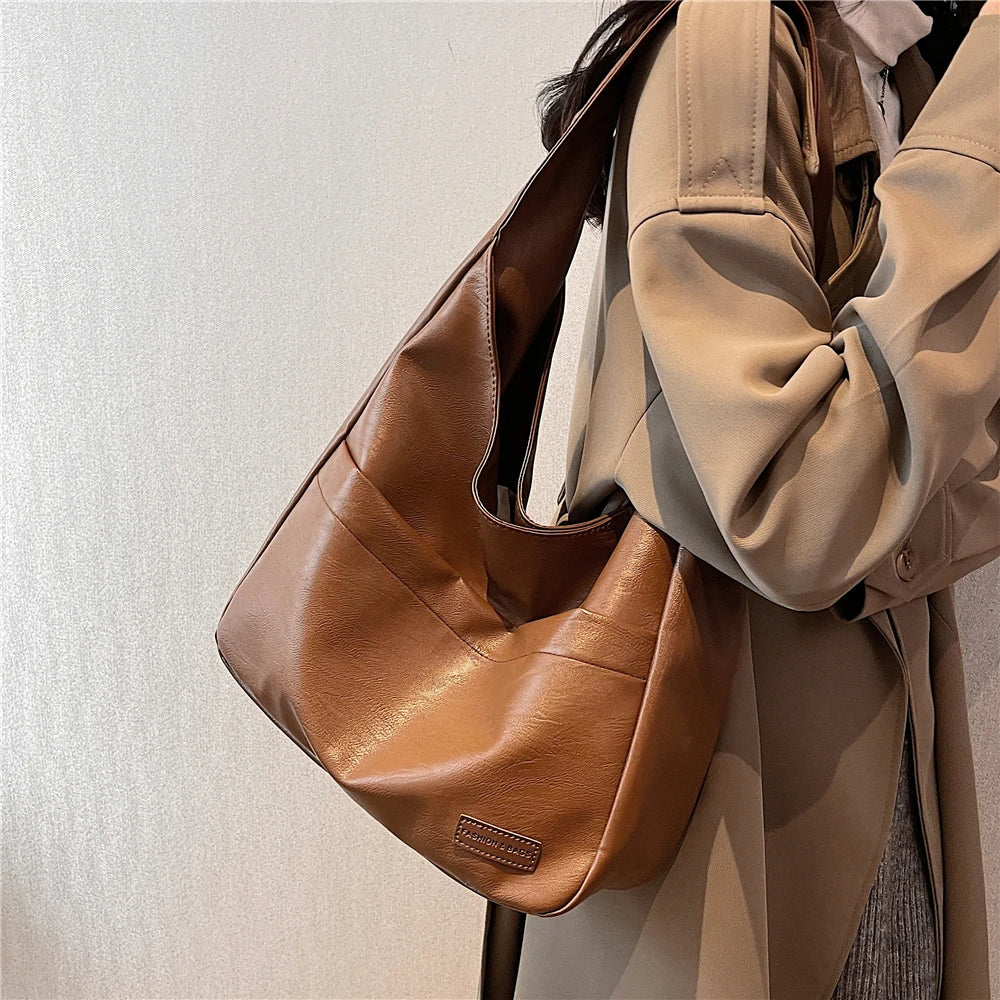 Vintage Wide Strap Soft Shoulder Bags For Women Large Capacity Bucket Female Hob