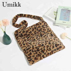 Vintage Women Handbag Large Capacity Soft Plush Ladies Tote Bag Love Print