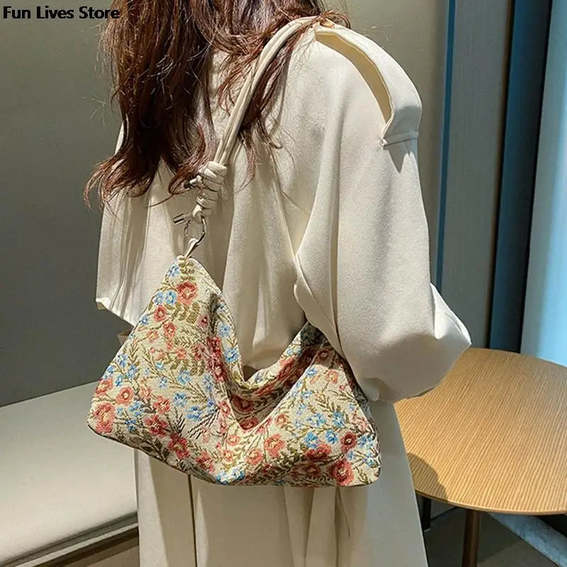 Vintage Flower Embroidery Totes Shoulder Purse for Evening Party Wedding